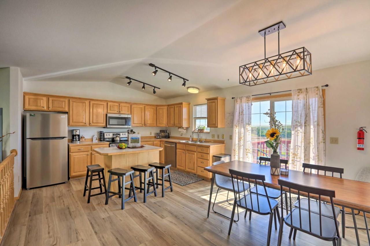 Red Lodge Townhome With Hot Tub And Mountain Views! ภายนอก รูปภาพ